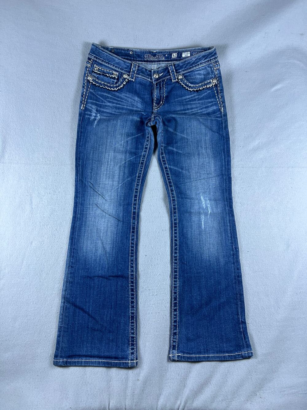 Miss Me Jeans Womens 32 Bootcut Leg Low Rise Distressed Rhinestone Embroidered